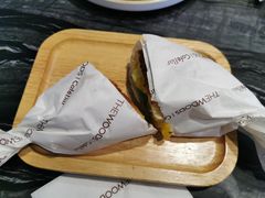 -THE WOODS 简餐 (国贸商城店)