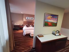 -怡华威斯达酒店(重庆医科大学附属儿童医院店)