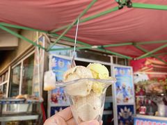 -古老冰山特色冰淇淋店(艾提尕尔店)