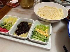 北京炸酱面-小吊梨汤·北京菜·烤鸭(鸟巢店)