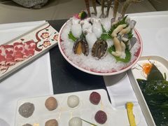 -红鼎豆捞·非遗鲍皇汤火锅(宝丰路店)