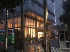 -杭州滨江宝龙城华美达酒店