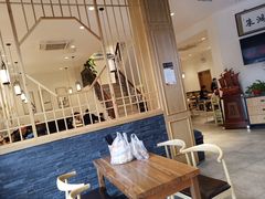 -朱鸿兴面馆(镇湖店)