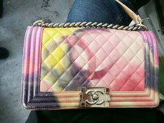 -京伟修鞋洗鞋奢侈品皮具护理店