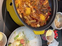 -多嘴超级肉蟹煲(中街恒隆故宫店)