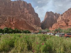 -天山神秘大峡谷