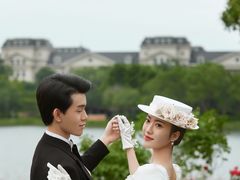 -经典婚纱摄影美学馆·私人定制