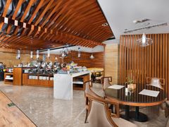 -优逸酒店(柳州窑埠古镇万象城店)