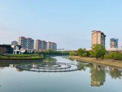 -日月光水岸花园