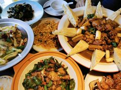 -渔歌子鱼头王(郑州总店)