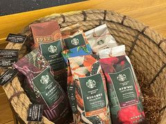 -星巴克(广州中华广场B1层店)