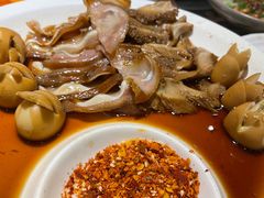 -张大胡子鱼头火锅酒楼(长益路店)