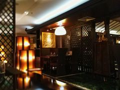 大堂-华凌牛庄西餐厅(乌鲁木齐华凌美爵大饭店)