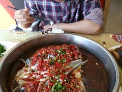 -渔歌子鱼头王(郑州总店)