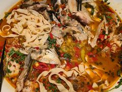 -坛宗剁椒鱼头(河西王府井店)