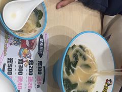 -灵芝妹子海鲜米线(凯德和平广场店)