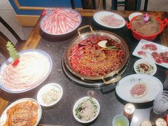 -袍门世家老火锅(太古里店)