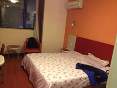 iphone_upload_pic-莫泰酒店(上海虹桥北新泾地铁站天山路店)