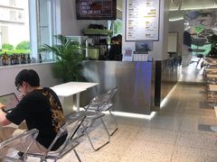 -TRIPS BURGER(大钟寺店)