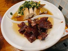 蜜汁排骨-澳门陈光记烧味饭店(南京德基广场店)