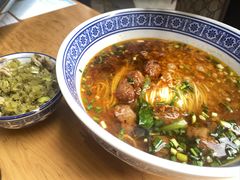 -沪西老弄堂面馆(定西路店)