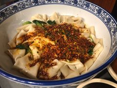 Biangbiang面-秦唐一号西安菜馆(钟楼店)