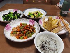 -佳禾月嫂育儿嫂(拱墅店)