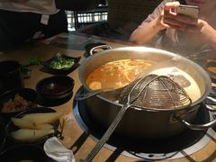 -左庭右院鲜牛肉火锅(南通CBD大有境店)