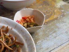 -琥珀老六龙虾(四里河店)