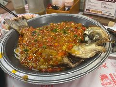 -堂瓦里·34年传统赣菜(第一街区店)