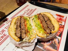-The Habit Burger Grill 哈比特汉堡(复兴soho店)