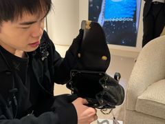 -CHANEL(恒隆广场店)