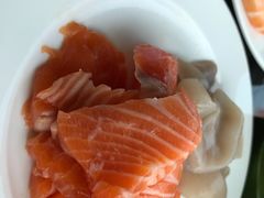 生食三文鱼-东方红海鲜百汇(国际大厦店)