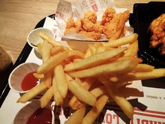 -The Habit Burger Grill 哈比特汉堡(复兴soho店)