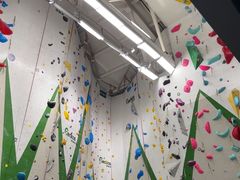 -绿壁虎攀岩基地(Tcar店)