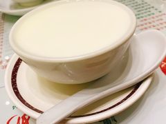 -义顺牛奶公司(板樟堂店)