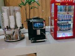-腾阁自助餐厅(朝林广场店)