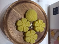 -阮大兴糕团(滨江宝龙店)