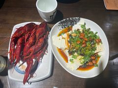 -聚汇三少·龙虾·中餐厅(莫邪路新天地店)