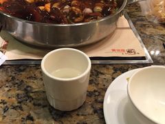 -黄记煌三汁焖锅(新佳丽江汉路店)