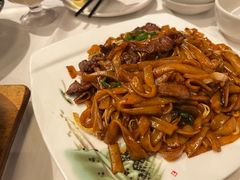 干炒牛河-稻香酒家·34年老字号·港式粤菜(汉街店)
