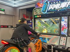 -广州万富希尔顿酒店·感趣自助餐厅·金秋蟹宴生蚝海鲜刺身烧烤
