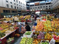自助取餐区-三亚新鸿港水果一级批发市场