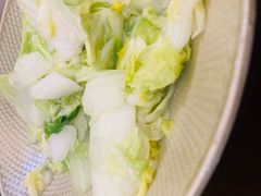 清炒白菜-壹湖两岸·鱼鲜山里菜(东江湖店)