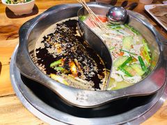 -袁记串串香(川师店)