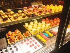 -半岛翡丽海鲜自助餐厅(观风亭店)