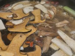 -滇野云南野生菌餐厅(陕西南路店)