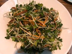豆皮拌萝卜苗-聚缘堂·海鲜私房菜(松岭路店)