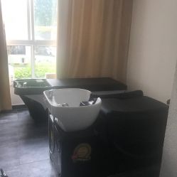 -明洞造型精品烫染