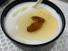 手工自制酸奶-巴扎美食·新疆菜·西域歌舞表演餐厅(新疆大厦店)